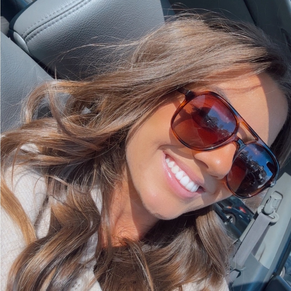 Meet your Posher, Zoe